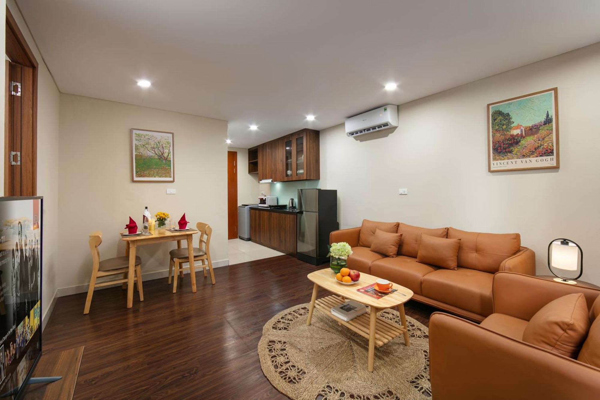 Hb Serviced Apartment - Lac Long Quan Hanoi Exterior photo